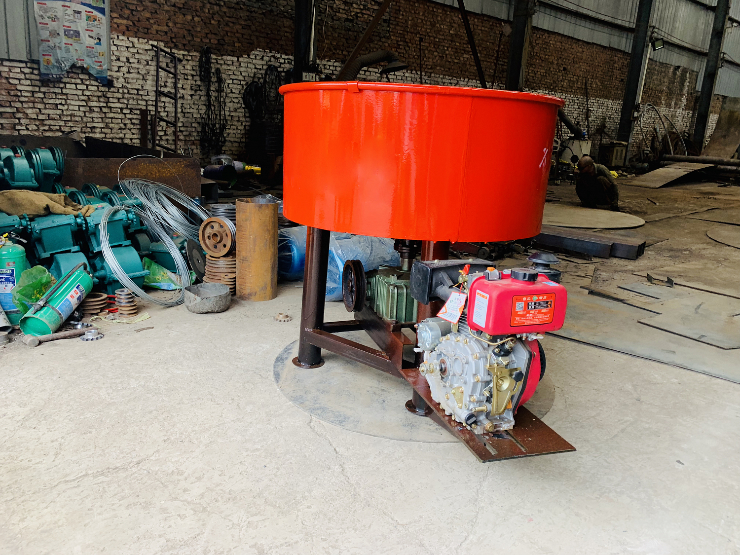 Вертикальный дизельный бетоносмеситель JW400